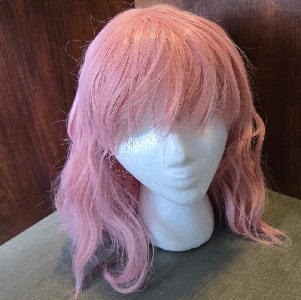 16" Pink Wig With Bangs